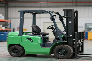 4-Wheel Sit-Down Counterbalance Forklift: The Electric Workhorse That Does It All