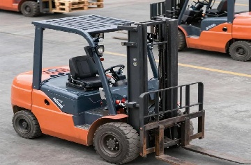 EINGP Electric Forklift – PHT620 Model Overview and Buying Guide