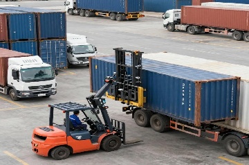 Komatsu Forklifts for Sale – 2026 Complete Buyer‘s Guide